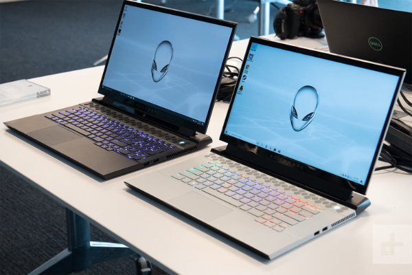 Alienware m15 R3