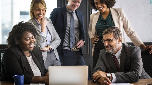 اپلیکیشن های ویدئوکنفرانس
