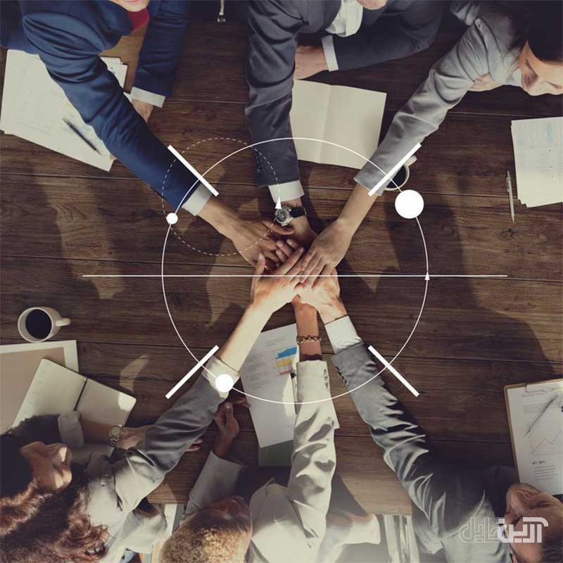تصویر جلد آزمون مدیریت ارتباط با مشتری (CRM) شامل سوالات تستی، تشریحی و مفهومی هفت فصل همراه با پاسخ
